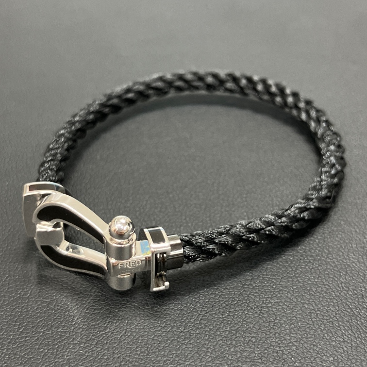 フレッド　Fred LM17 グレー　ステンレススチール Fred フレッド FRED フォース 10 LM ブレスレット YG イエロー