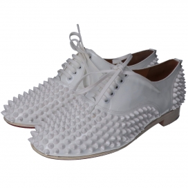 クリスチャンルブタンのFREDDY FLAT PATENT スパイクスタッズシューズの買取実績です。