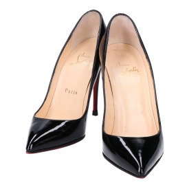 クリスチャンルブタンのブラック PIGALLE FOLLIES 100 PATENT パテント ヒール パンプスの買取実績です。