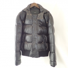 ジバンシィ 13F0413 433 2013AWレザーダウンジャケット 買取実績です。