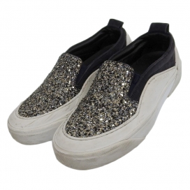 ジミーチュウのCHOO V.B.C SLIPON スニーカーの買取実績です。