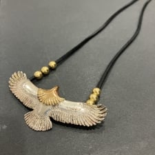 タディ＆キング SILVER×K18 中イーグル頭金 カスタム レザーコード 買取実績です。