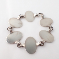 ジョージジェンセン 141A Nanna Ditzel Bracelet シルバーブレスレット 買取実績です。