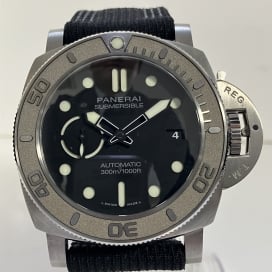 パネライの世界500本限定 サブマーシブル マイク・ホーン エディション PAM00984の買取実績です。