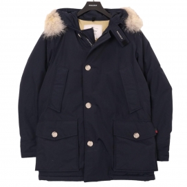 ウールリッチのWOOU0297A 20AW ネイビー ニューアークティックパーカ ダウンジャケットの買取実績です。