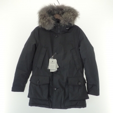 ウールリッチ 正規 ブラック WOOU0383 ×ビームスF RCTIC PARKA HC BS ダウジャケット 買取実績です。