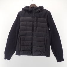 ウールリッチ ブラック TECH KNIT HOODED JAKET 買取実績です。