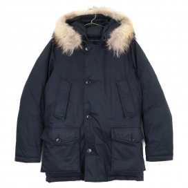 ウールリッチの162336 モルドバ製 アークティック パーカーの買取実績です。