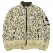 ストーンアイランド 7515433E1 Rain Camo パテッドジャケット 買取実績です。