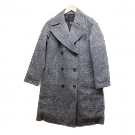 タトラスの正規 16AW グレー LTA17A4549 ウール混 ダブルブレスト ダウンコートの買取実績です。