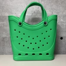バレンシアガ クロックスコラボ ラバートートバッグ 買取実績です。