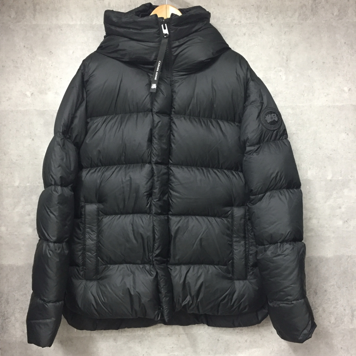 銀座でカナダグースを買取。RHCロンハーマン別注のブラックレーベル