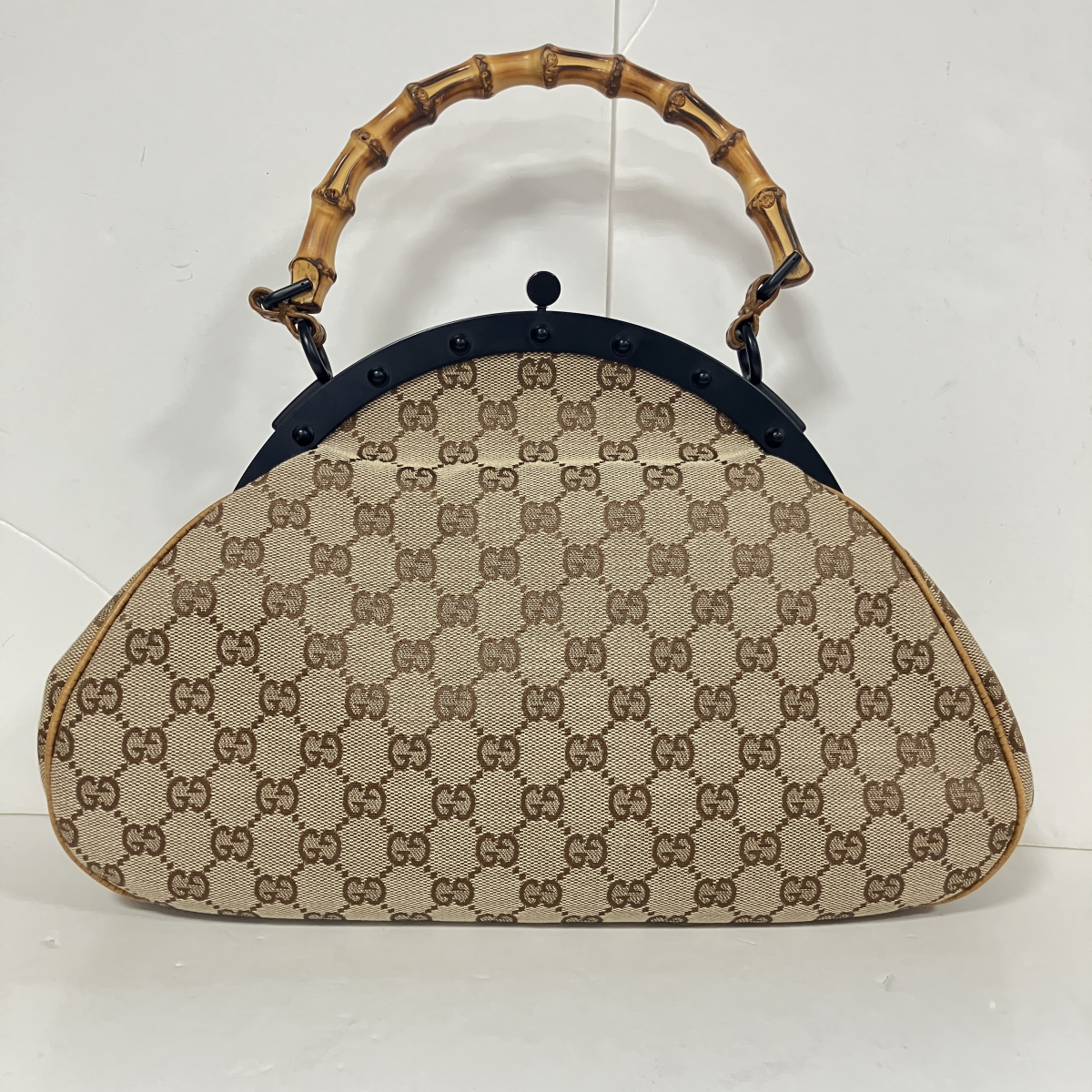 GUCCI グッチ GG柄 がま口 バンブー ボストンバッグ 大容量 GUCCI グッチ GG柄 がま口 バンブー ボストンバッグ 大容量