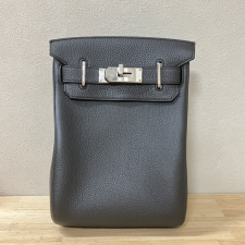 エルメス B刻印 グレー トゴ シルバー金具 アッカドPM ショルダーバッグ 買取実績です。