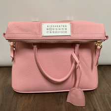 メゾンマルジェラ ピンク 5CA クラシックミニ2WAYショルダーバッグ SB1WG0037 買取実績です。