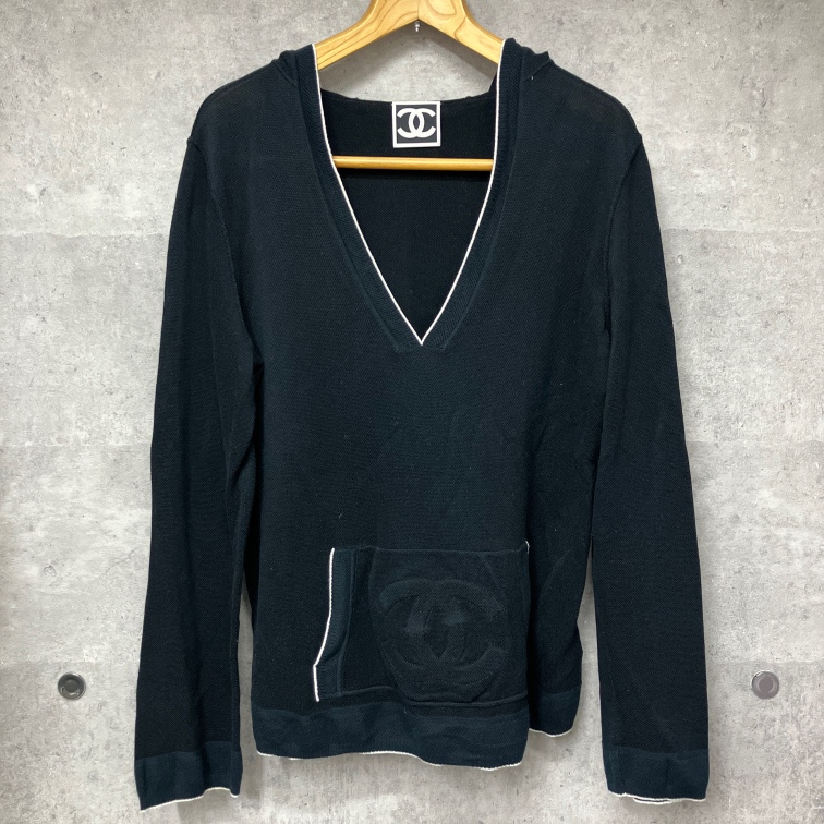 銀座でシャネルを買取。スポーツラインのプルオーバーニットパーカーを