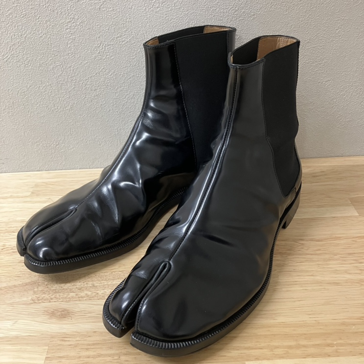 メゾンマルジェラを神戸三宮で買取。足袋のサイドゴアブーツ