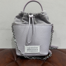 メゾンマルジェラ ラベンダー S61WG0035 5AC バケット チョーンショルダーバッグ 買取実績です。