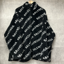 バレンシアガ 19AW オールオーバーロゴフラフィージップアップファージャケット 買取実績です。