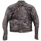 ラングリッツレザー(Langlitz Leathers)パデッド キャスケード ライダースの買取強化例です。