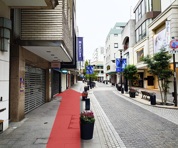 元町ショッピングストリートに入り、そのまま道なりに進みます。