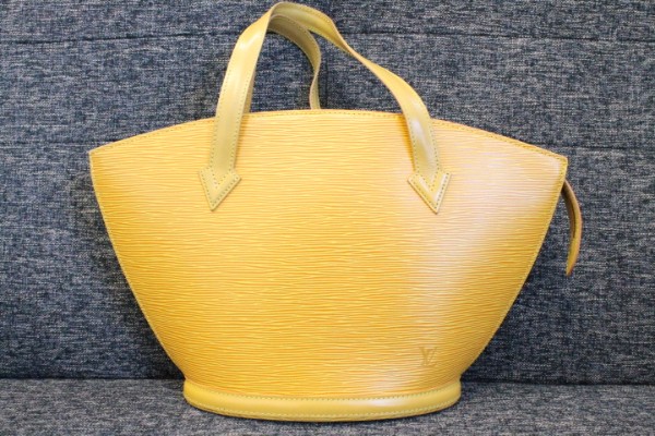 ルイヴィトンの黄　エピ　サンジャック　1995年製　ハンドバッグの買取実績です。