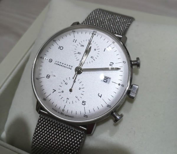 ユンハンスのクロノスコープ マックスビル 27.4003 自動巻時計の買取実績です。