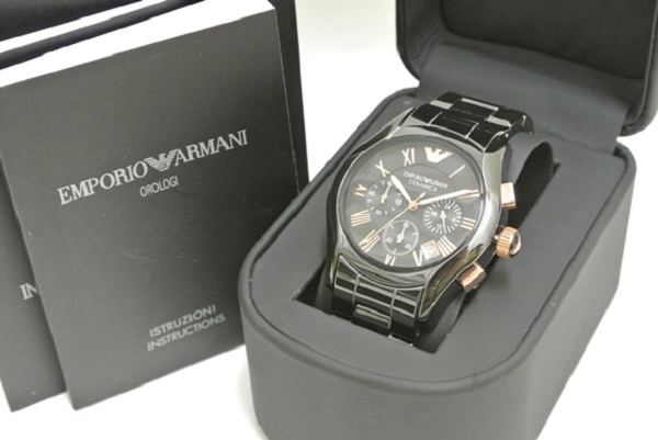 アルマーニのAR-1410 CERAMICA クォーツ　腕時計の買取実績です。