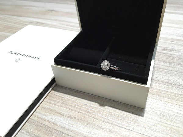 フォーエバーマークのpt900　ダイヤモンドリングの買取実績です。