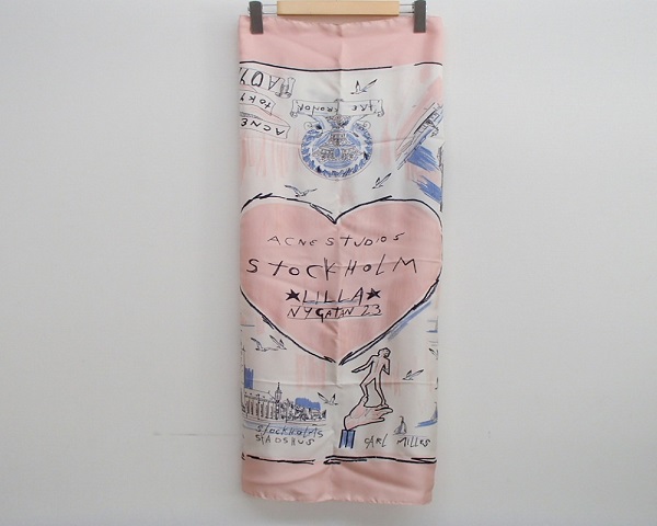 アクネの2012年　青山店限定　シルクスカーフの買取実績です。