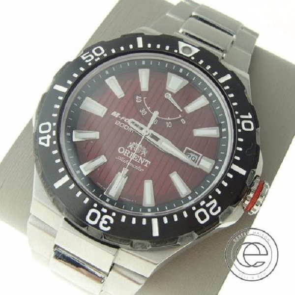 オリエントのエムフォース　Light Sports200m　ダイバーズウォッチ　自動巻き　腕時計の買取実績です。