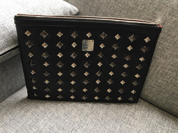 ラブレス Mcmのブランドバッグのスタッズ クラッチバッグの買取実績です 17年9月8日公開の情報です エコスタイル