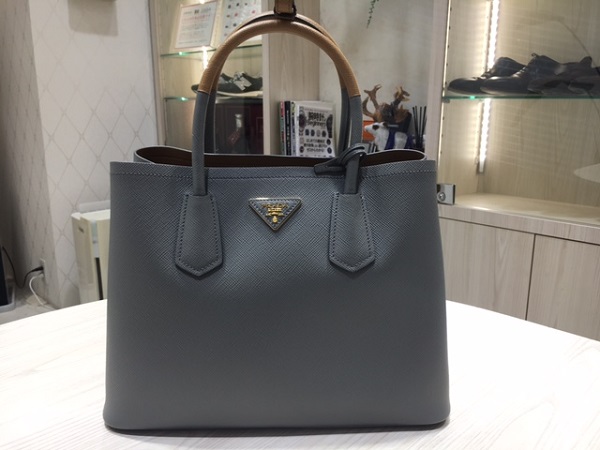 プラダ（PRADA）のバッグを買取ました、エコスタイル渋谷店です。状態は未使用品です。