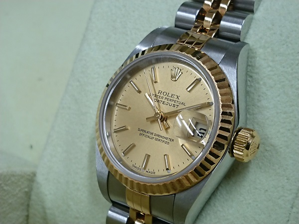 ロレックスのデイトジャスト Ref.79173 YG×SS 自動巻き時計の買取実績です。