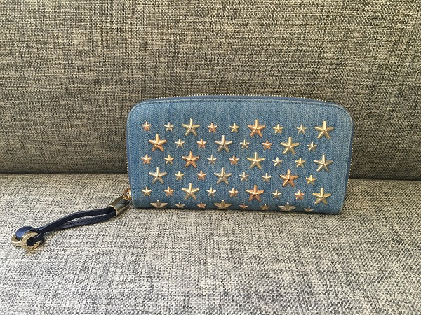 ジミーチュウのブランド財布のデニム生地 スタースタッズ長財布の買取実績です 17年11月13日公開の情報です エコスタイル