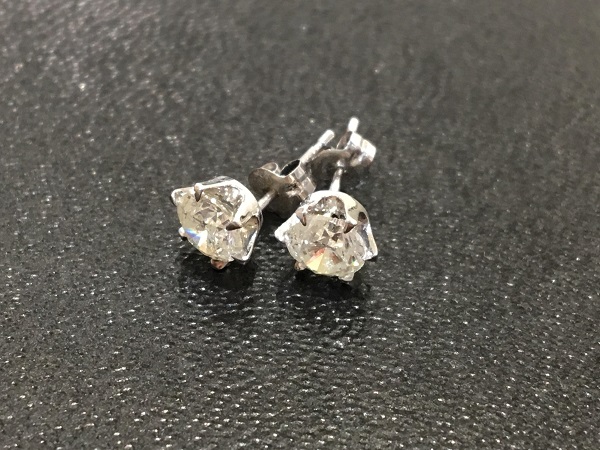 ダイヤモンドのpt850　0.55ct　ダイアモンドピアスの買取実績です。