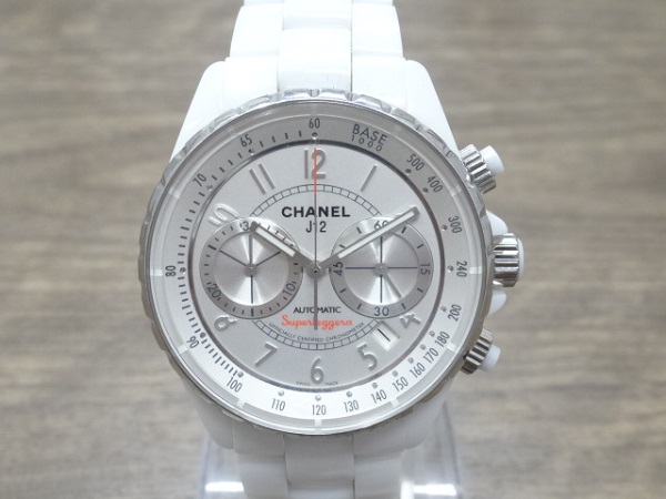 シャネルのJ12 スーパーレッジーラ H3410 腕時計の買取実績です。