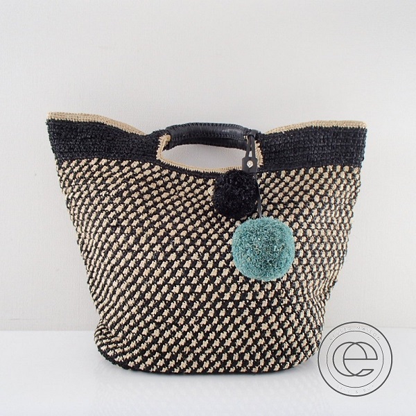 ヘレンカミンスキーのブランドバッグのポンポンチャーム付き ラフィア ハンドバッグの買取実績です 18年1月29日公開の情報です エコスタイル