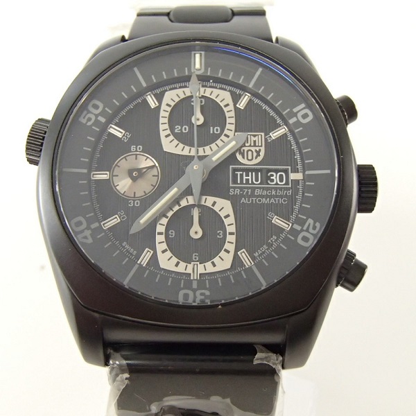 ルミノックスのRef.9086 SR-71 ブラックバード ブラックアウト クロノグラフ 自動巻き 腕時計の買取実績です。