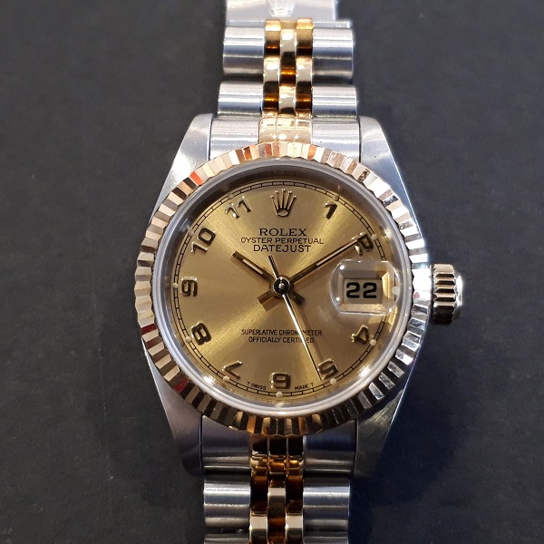 ロレックスのデイトジャスト Ref.69173 W番 レディース 自動巻き時計の買取実績です。