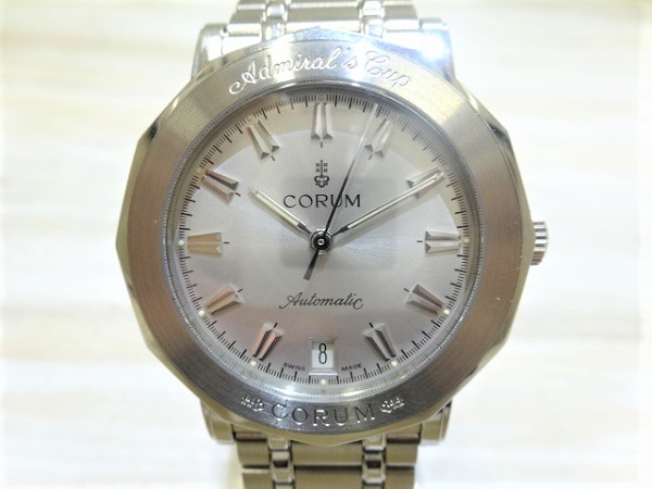 コルムの89.430.20　アドミラルズカップ　自動巻き　腕時計の買取実績です。