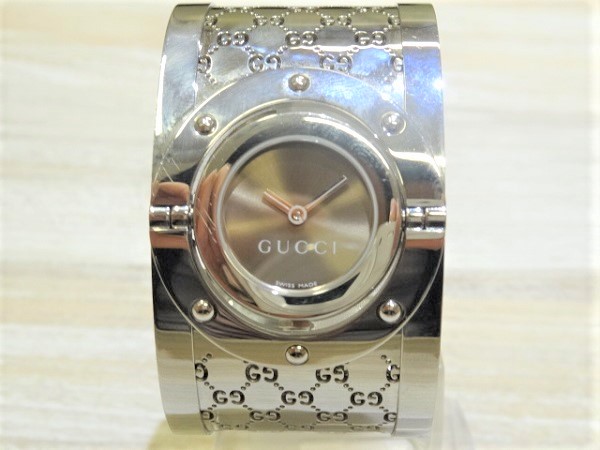 グッチの112　トワ―ル　クオーツ腕時計の買取実績です。