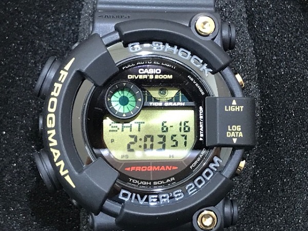 G-SHOCKのgf-8235d-1bjr フロッグマン 35周年記念限定の買取実績です。