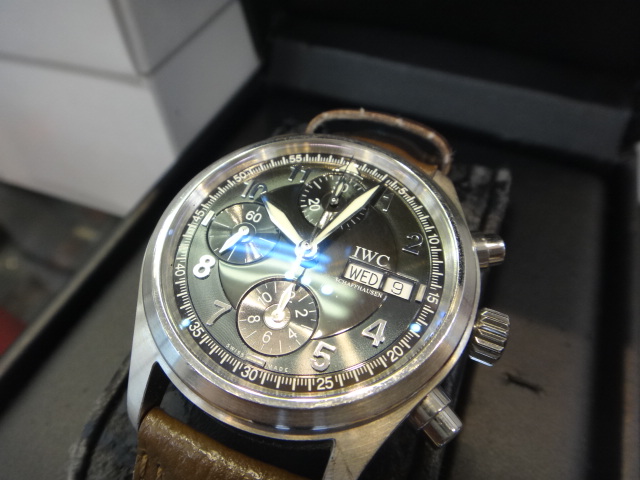 IWC IW370613 スピットファイヤー  時計の買取はエコスタイル浜松宮竹店状態は