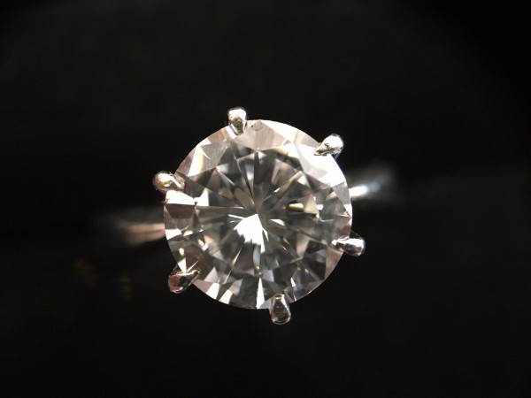 ダイヤモンドのダイヤモンドリング　pt900　2,2ctの買取実績です。