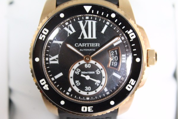 カルティエ カリブルドゥカルティエダイバー　W710052　金無垢　自動巻き時計 買取実績です。