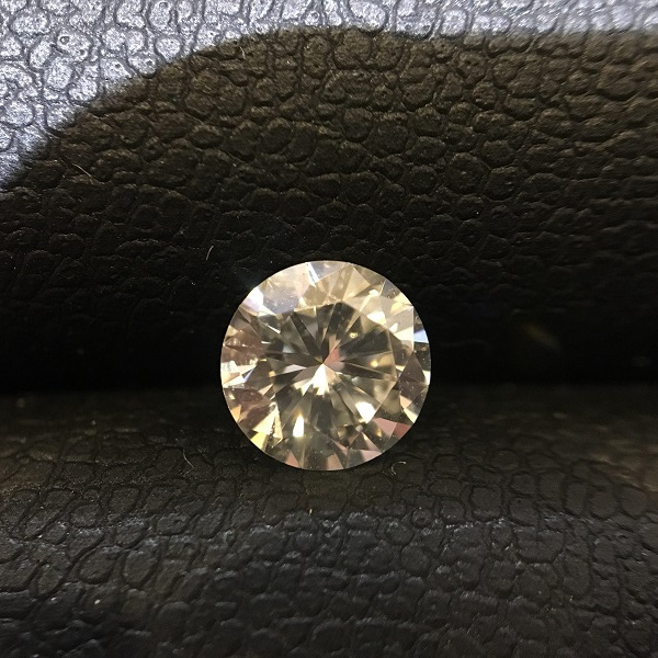ダイヤモンドのダイヤモンドルース　0.753の買取実績です。